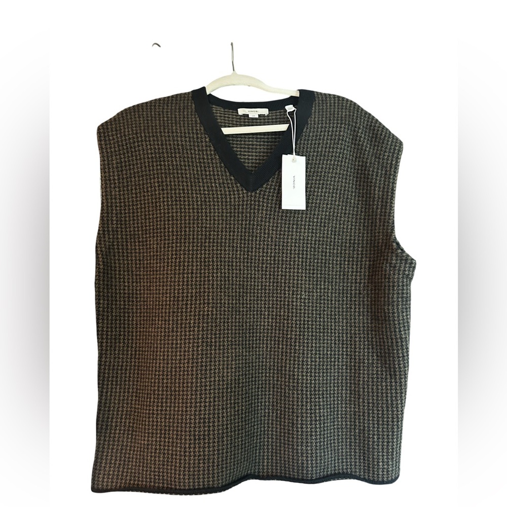 Vince Woman’s Black and Brown V-Neck Sweater